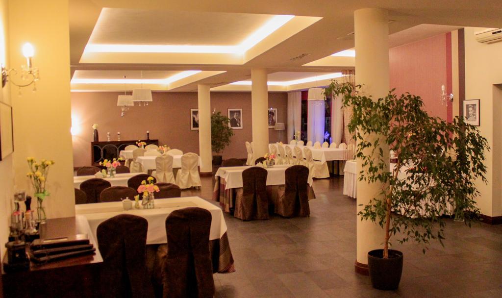 Hotel Wojto Zamość Extérieur photo