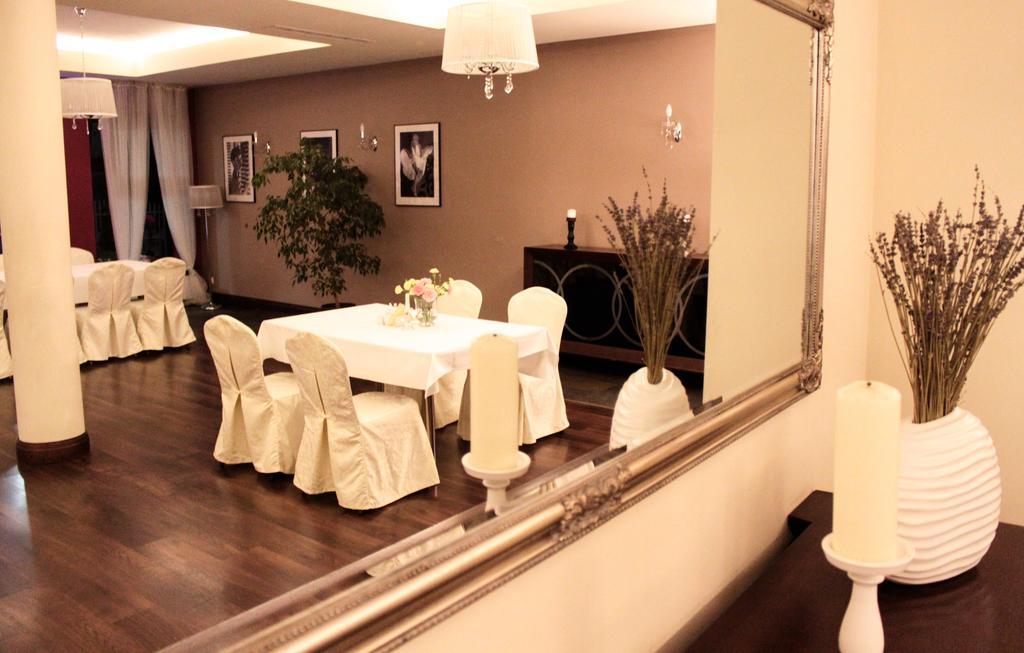 Hotel Wojto Zamość Extérieur photo